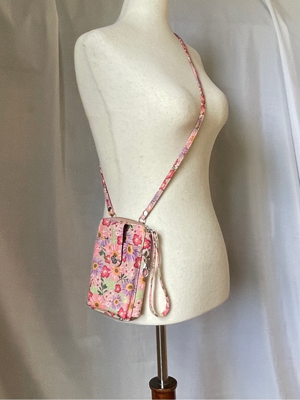 Mundi crossbody bag